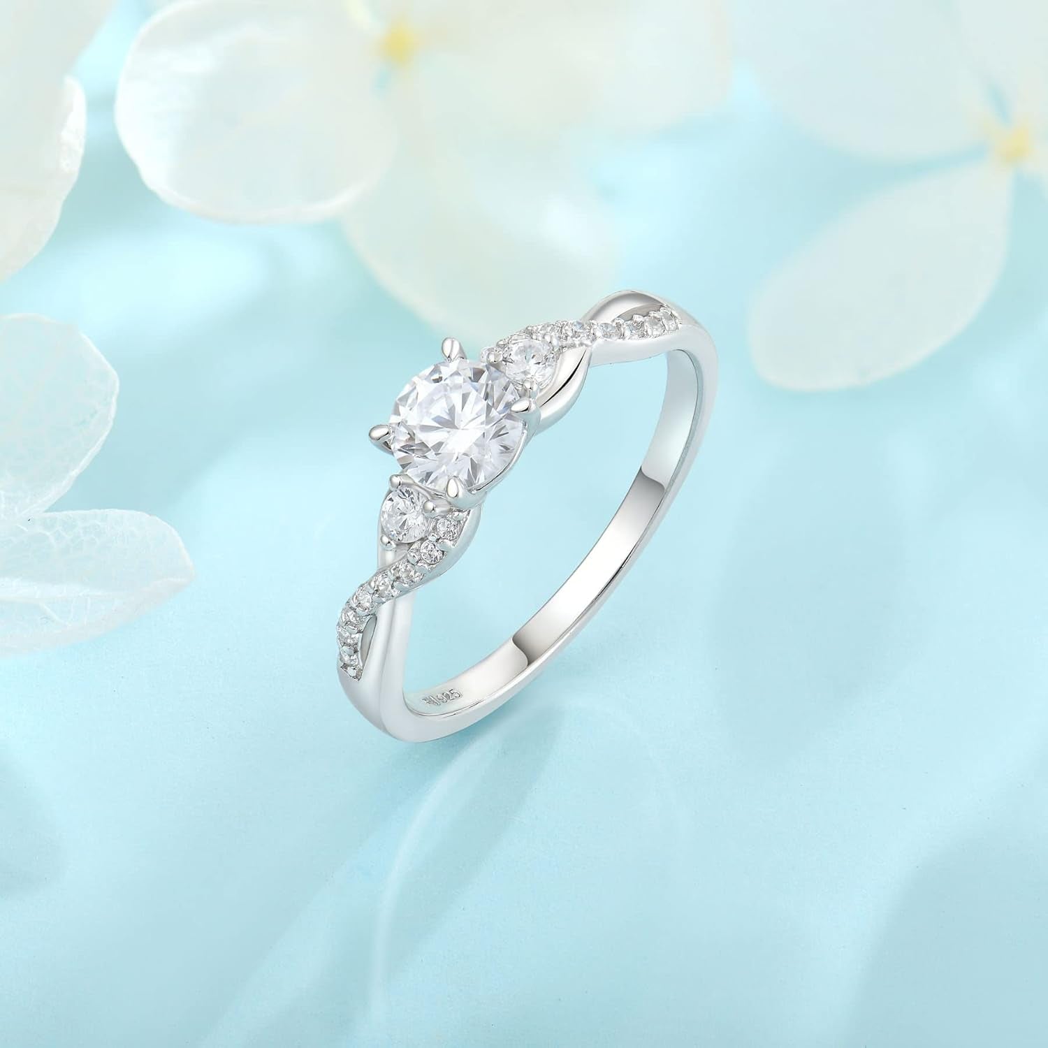 Engagement Ring for Women 18K White Gold Plated 925 Sterling Silver Promise Ring Anniversary Wedding Proposal Ring Eternity Ring for Her